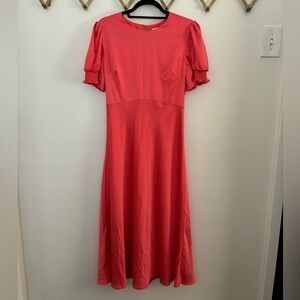 TED BAKER 
Short Puffed-Sleeve Midi Dress